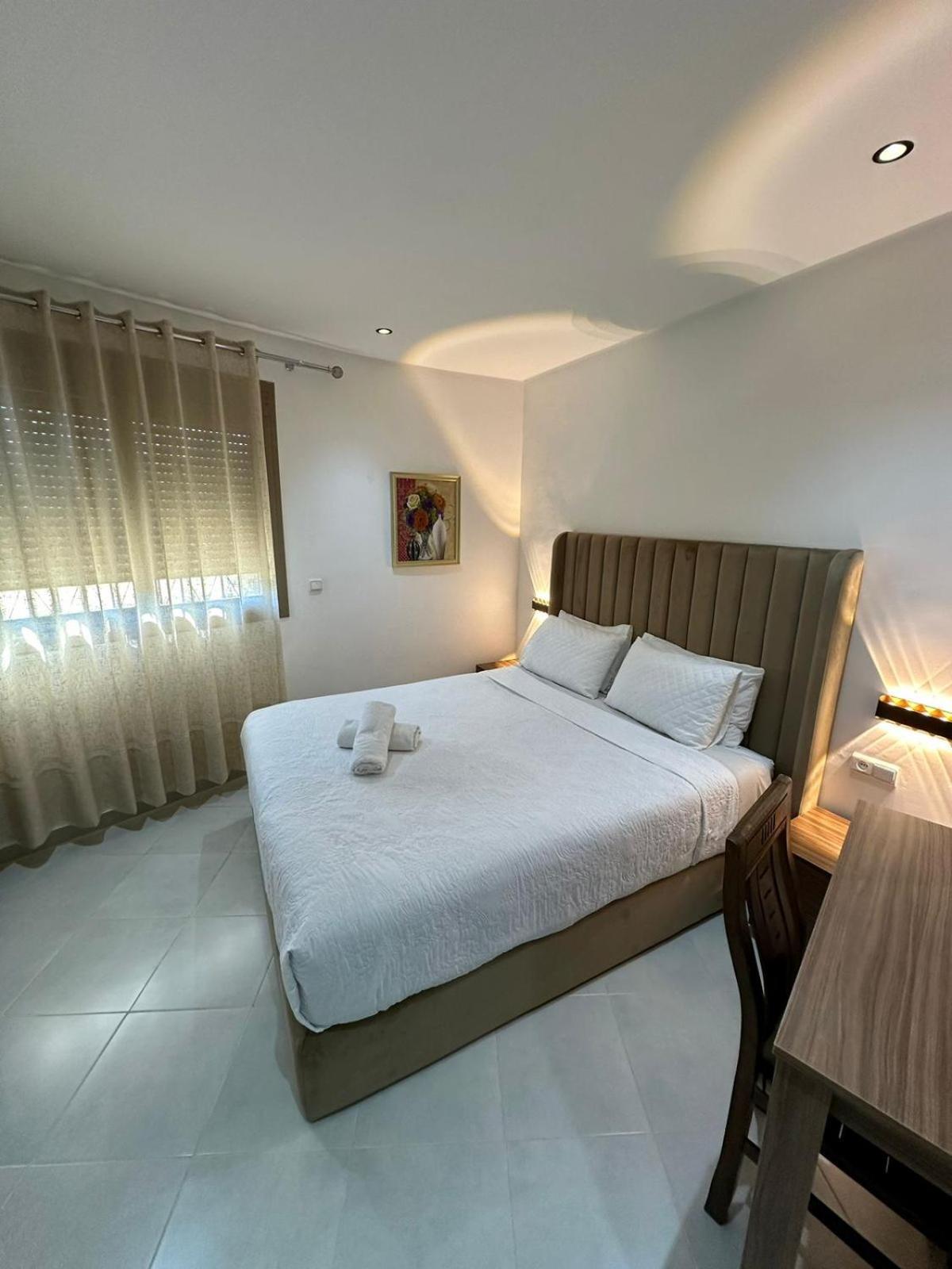 Appart Neuf Lumineux Climatise 1Ere Etage Tanger Exteriér fotografie